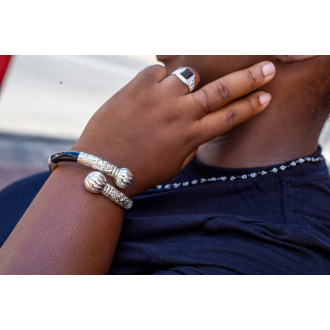 Surinaamse zwarte boei 2