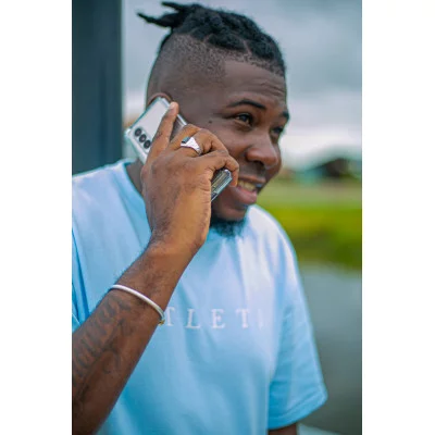 Surinaamse ring zwarte steen. Surinaamse sieraden. Surinaamse ring.