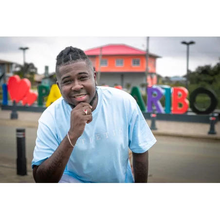 Surinaamse ring rode steen. Surinaamse sieraden. Surinaamse ring.