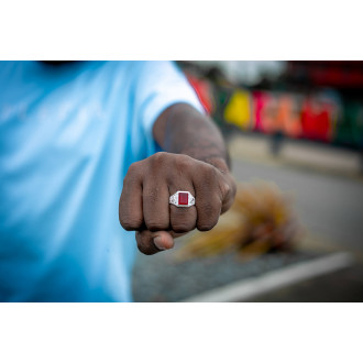 Surinaamse ring vierkante rode steen | Ingi ring | Piet piet ring 2